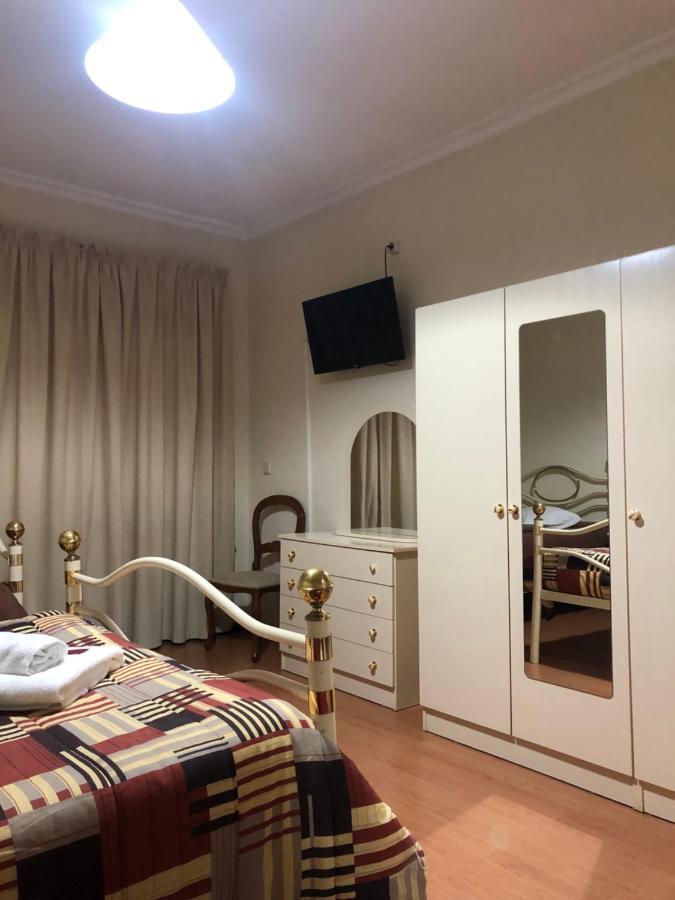 Restaurante Residencial Pizzaria S. Estevao อากิอาร์ ดาเบย์รา ภายนอก รูปภาพ